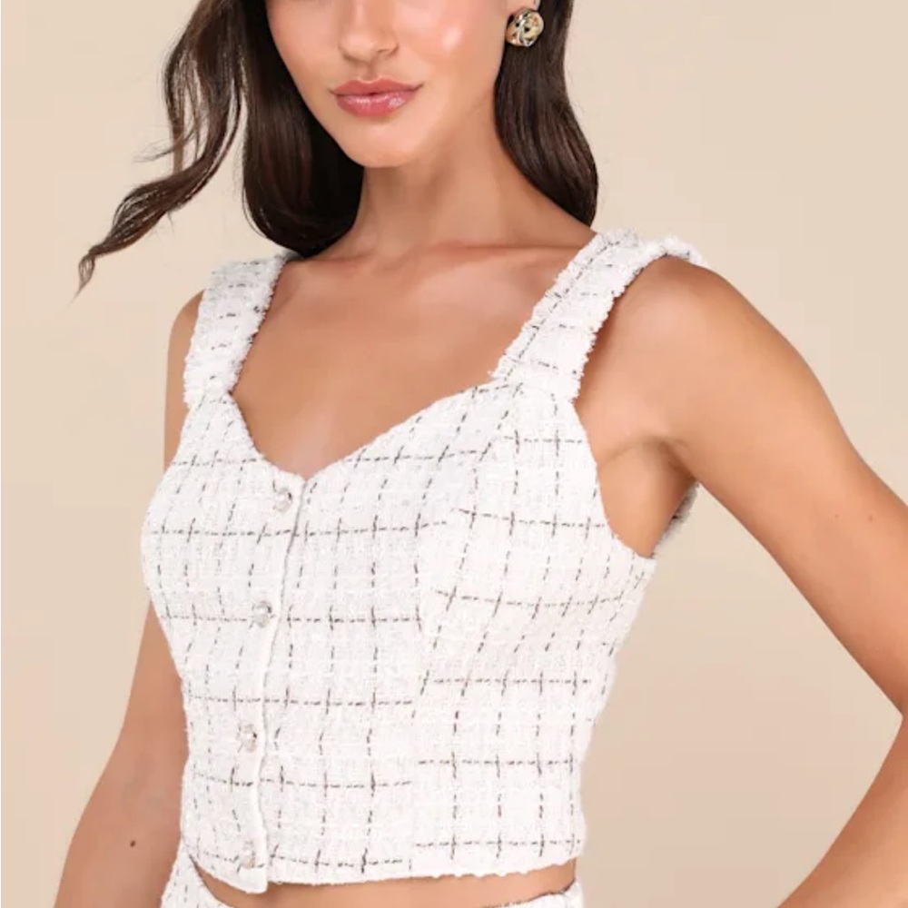 Lulu's White Black Buttoned Crop Tank Top